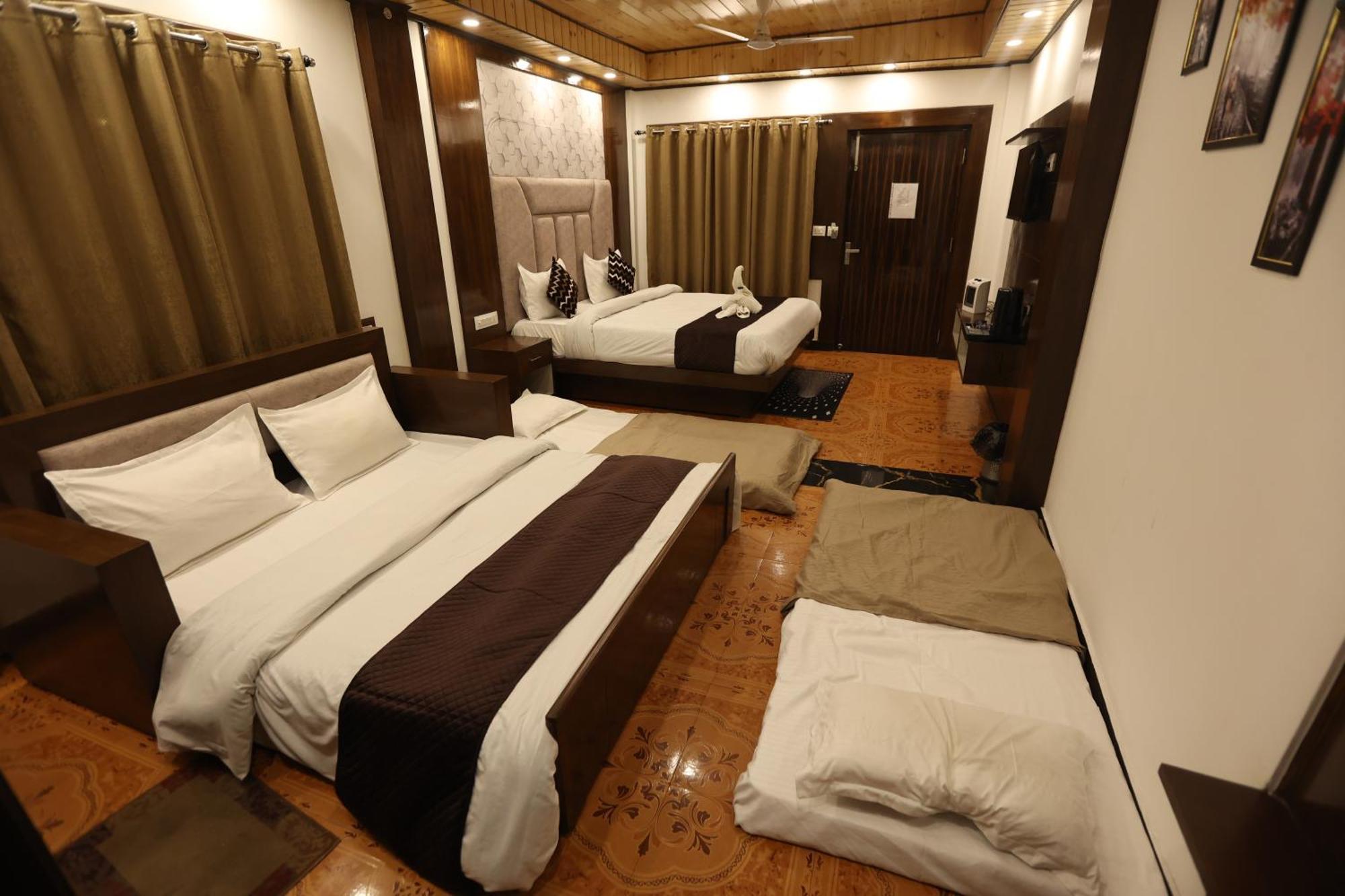 Studioz Paradise Hills Mussoorie Luaran gambar