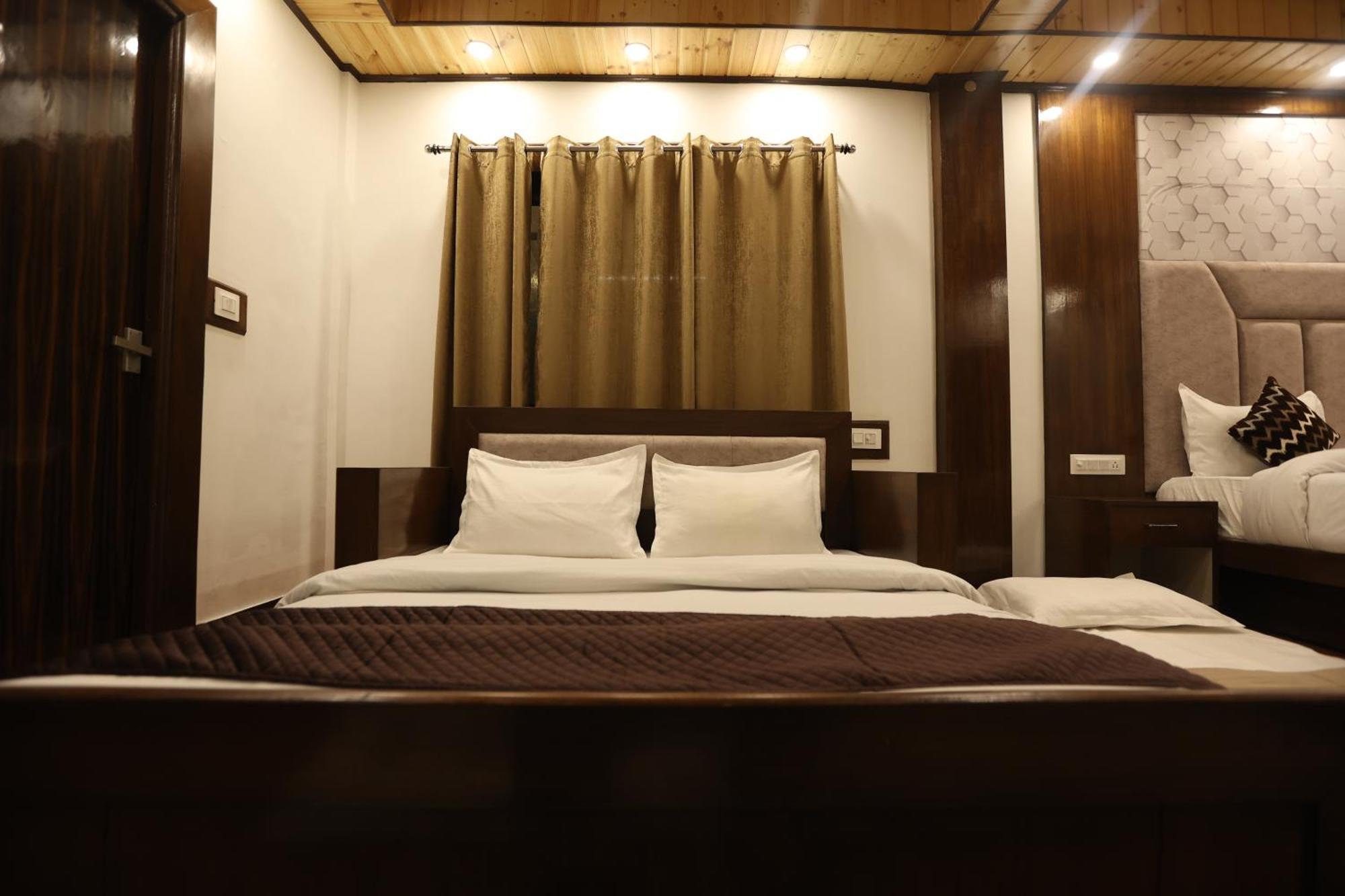 Studioz Paradise Hills Mussoorie Luaran gambar