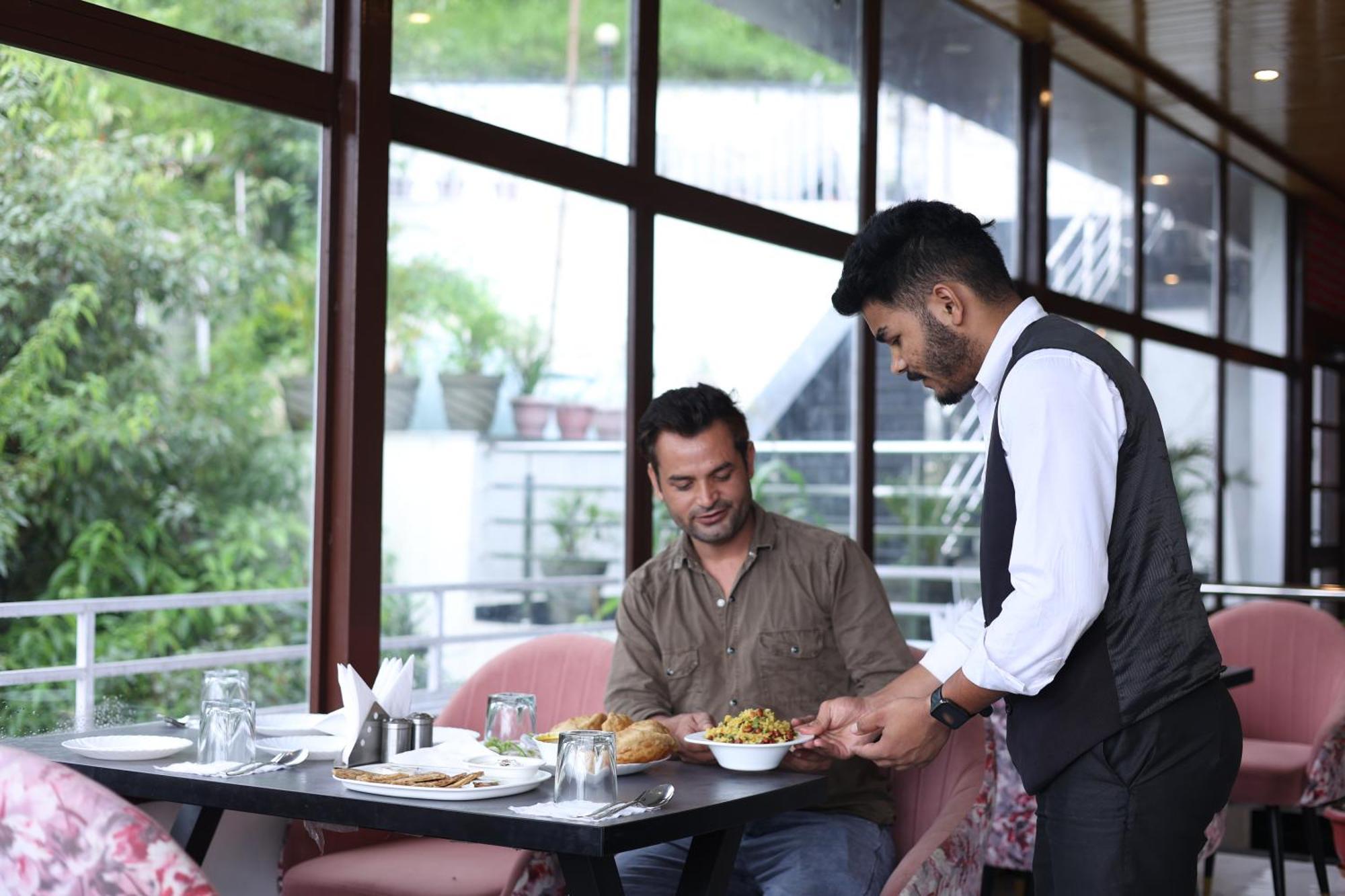 Studioz Paradise Hills Mussoorie Luaran gambar